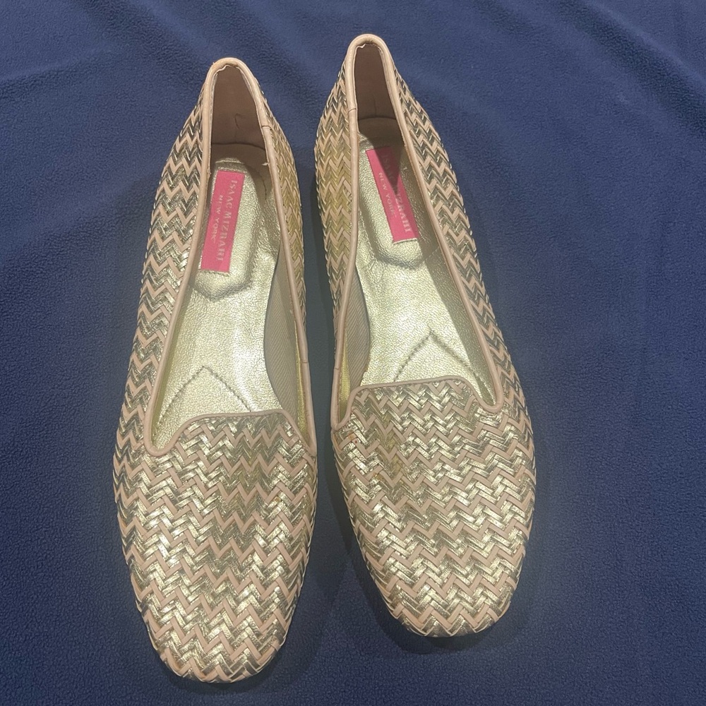 ✨Isaac Mizrahi Pale Pink And Gold Casual Loafers Size 7✨